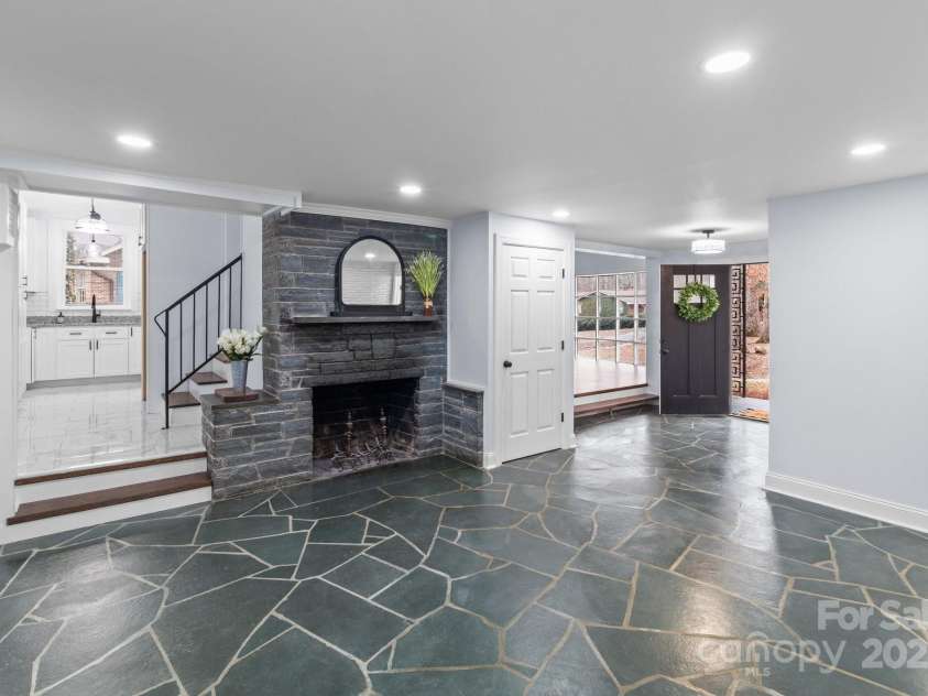 805 East Street, Albemarle, NC 28001.  MLS# CAR4232792, YatesRealty ID 5154. 