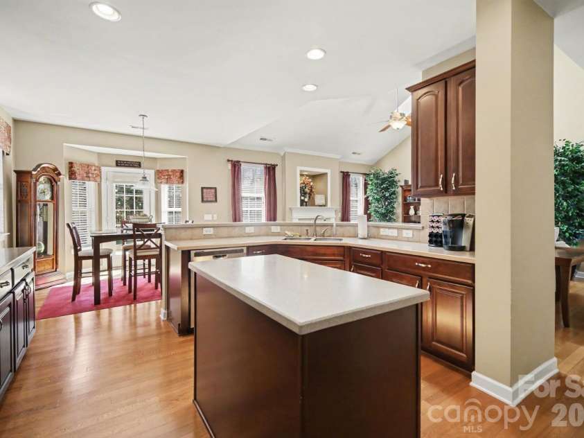 9805 Tompkins Lane, Waxhaw, NC 28173.  MLS# CAR4359142, YatesRealty ID 5154. 