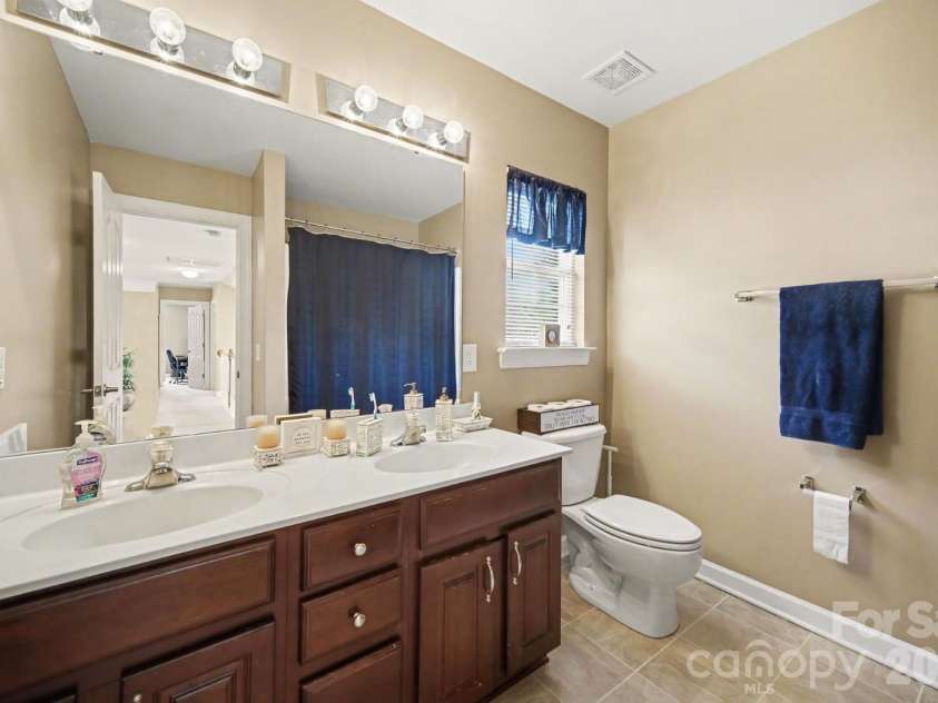 9805 Tompkins Lane, Waxhaw, NC 28173.  MLS# CAR4359142, YatesRealty ID 5154. 