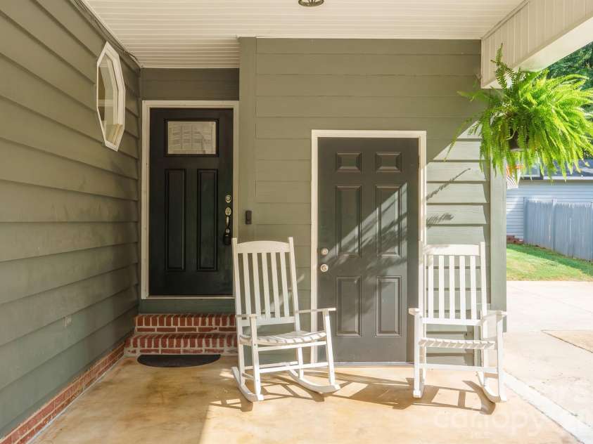 115 Eastwood Park Drive, Lenoir, NC 28645.  MLS# CAR4425611, YatesRealty ID 51540. 