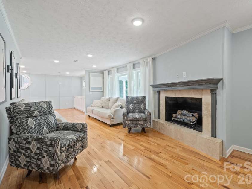 115 Eastwood Park Drive, Lenoir, NC 28645.  MLS# CAR4425611, YatesRealty ID 51540. 
