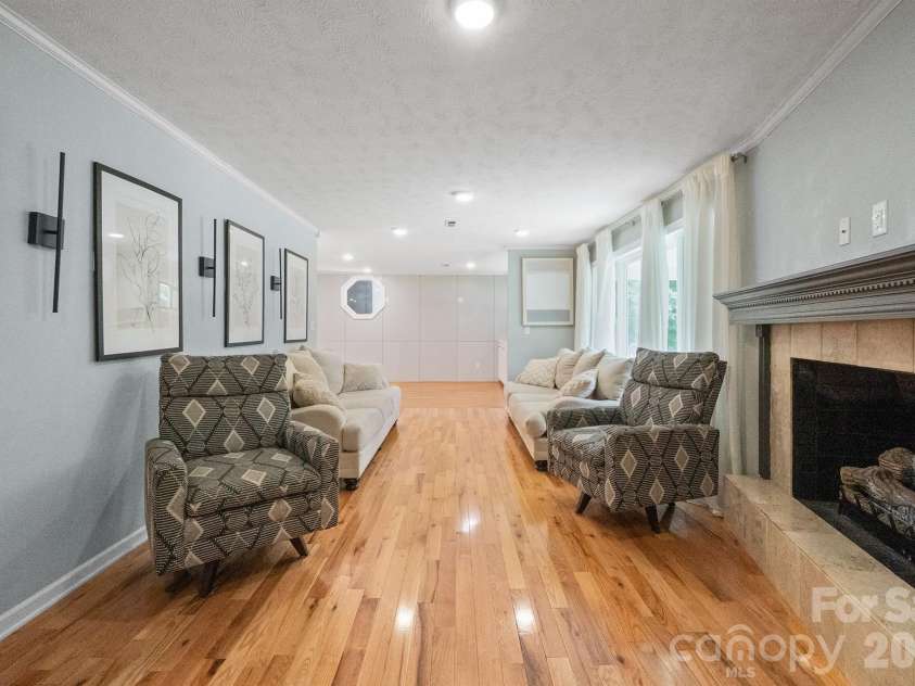 115 Eastwood Park Drive, Lenoir, NC 28645.  MLS# CAR4425611, YatesRealty ID 51540. 