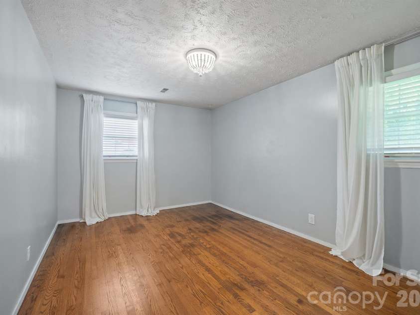 115 Eastwood Park Drive, Lenoir, NC 28645.  MLS# CAR4425611, YatesRealty ID 51540. 