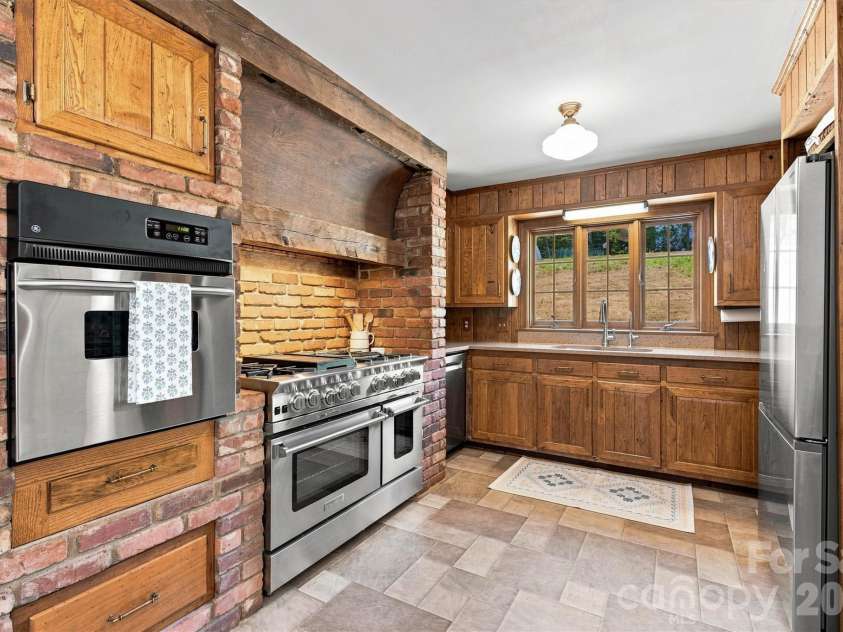 1732 Paul Payne Store Road, Taylorsville, NC 28681.  MLS# CAR4425907, YatesRealty ID 51541. Kitchen/Breakfast Area View