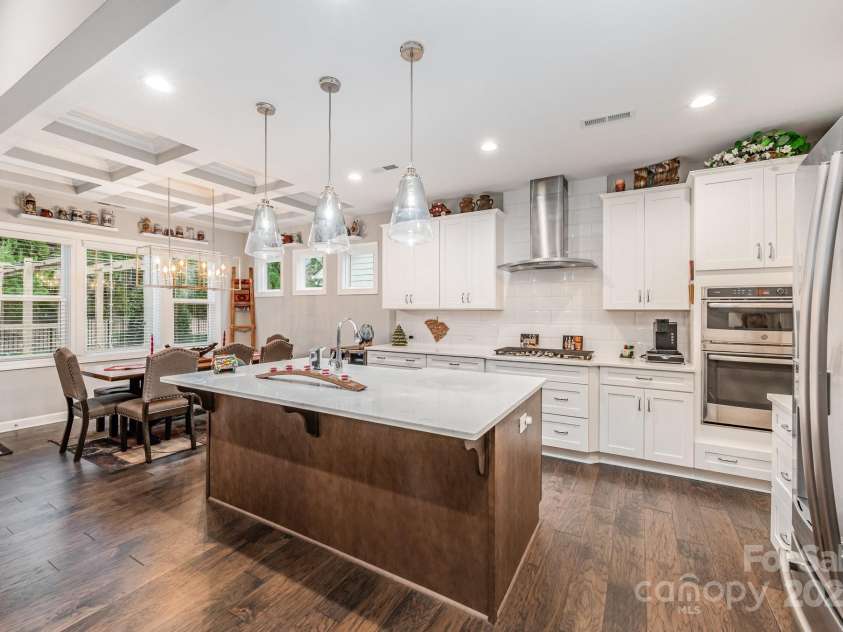 192 Hampton Trail Drive, Fort Mill, SC 29708.  MLS# CAR4326970, YatesRealty ID 51542. 