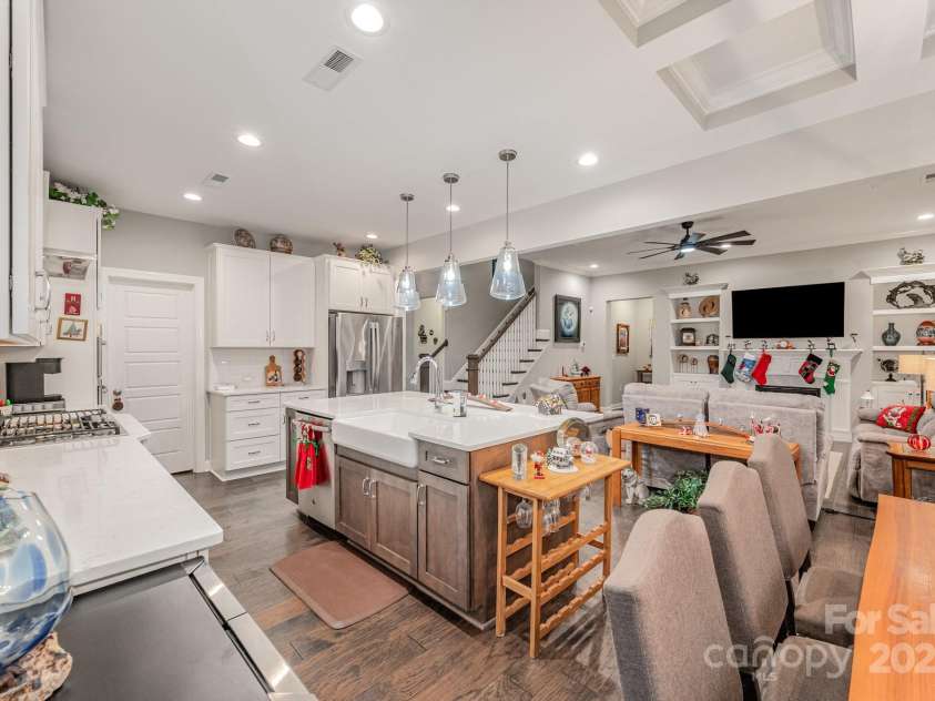 192 Hampton Trail Drive, Fort Mill, SC 29708.  MLS# CAR4326970, YatesRealty ID 51542. 