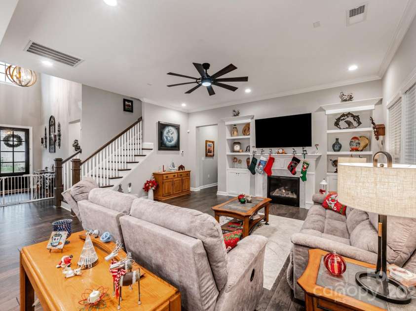 192 Hampton Trail Drive, Fort Mill, SC 29708.  MLS# CAR4326970, YatesRealty ID 51542. 