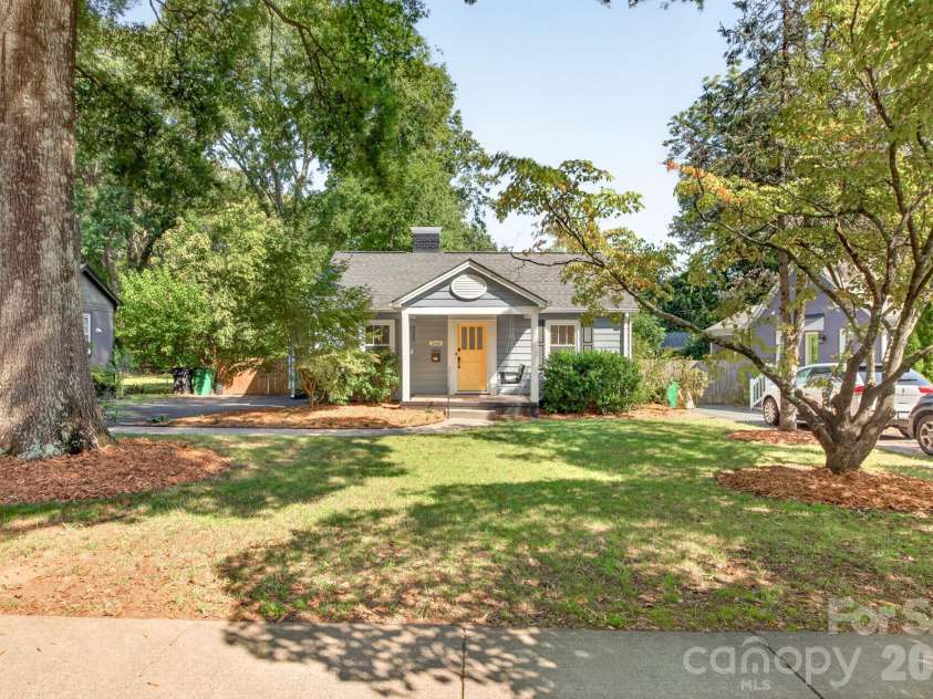 2440 Greenland Avenue, Charlotte, NC 28208.  MLS# CAR4425851, YatesRealty ID 51542. 