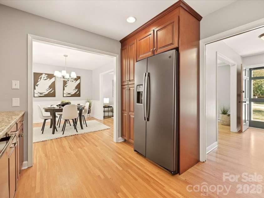 5936 Colchester Place, Charlotte, NC 28210.  MLS# CAR4425862, YatesRealty ID 51543. 