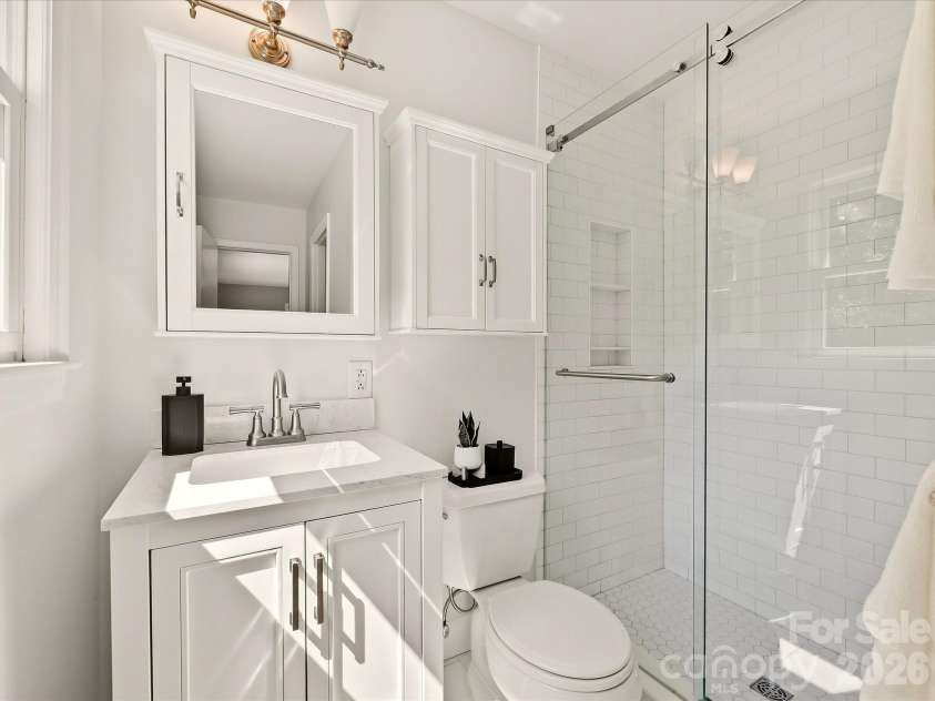 5936 Colchester Place, Charlotte, NC 28210.  MLS# CAR4425862, YatesRealty ID 51543. 