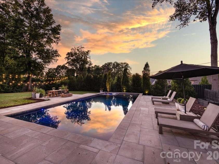 610 Lansdowne Road, Charlotte, NC 28270.  MLS# CAR4425224, YatesRealty ID 51548. 