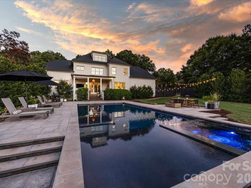 610 Lansdowne Road, Charlotte, NC 28270.  MLS# CAR4425224, YatesRealty ID 51548. 