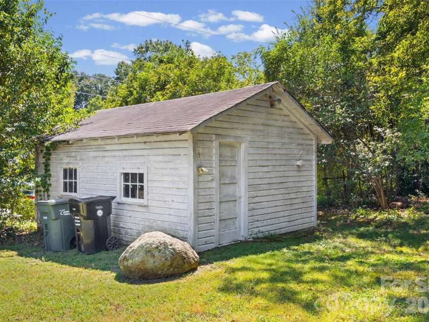 610 Union Cemetery Road, Concord, NC 28027.  MLS# CAR4425181, YatesRealty ID 51549. Shed