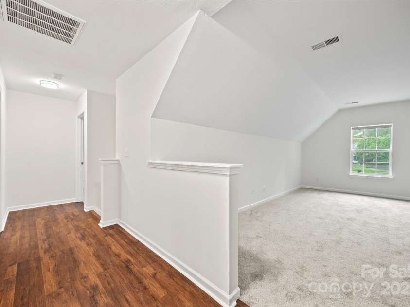 3725 Catawba Creek Drive, Gastonia, NC 28056.  MLS# CAR4240950, YatesRealty ID 5155. Bonus room to explore your interests!