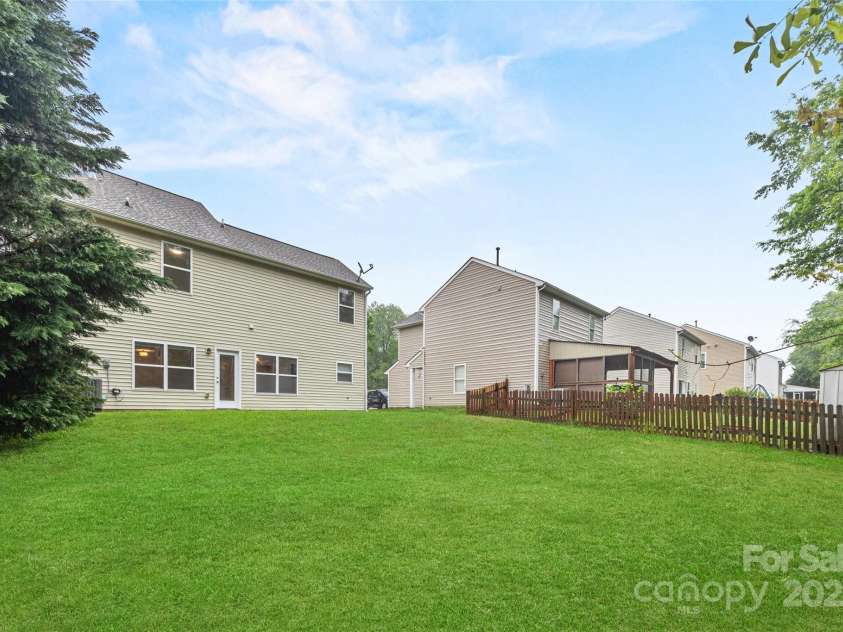 3725 Catawba Creek Drive, Gastonia, NC 28056.  MLS# CAR4240950, YatesRealty ID 5155. Perfect for a staycation!