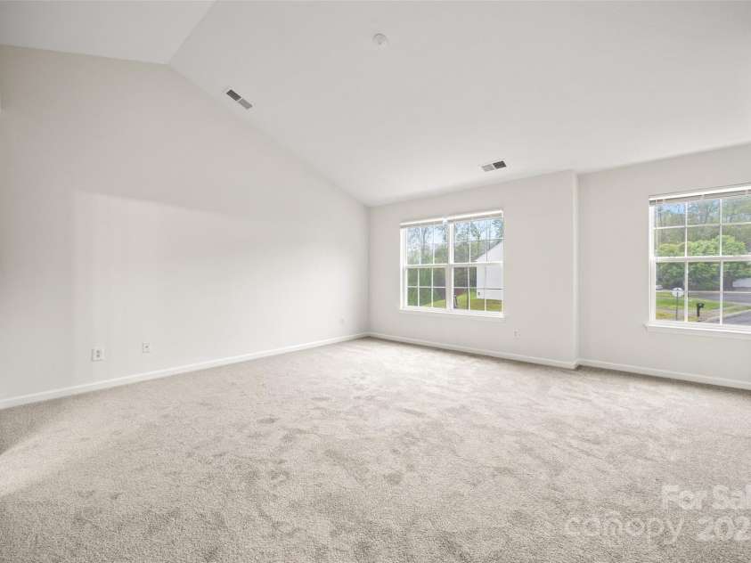 3725 Catawba Creek Drive, Gastonia, NC 28056.  MLS# CAR4240950, YatesRealty ID 5155. Primary suite has plenty of natural light.