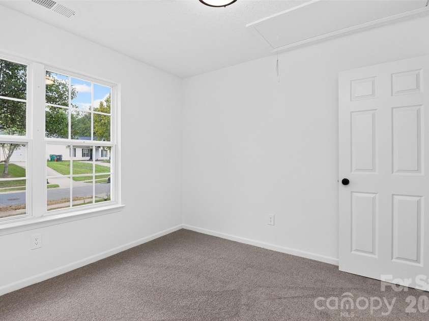 3024 Westwinds Court, Charlotte, NC 28214.  MLS# CAR4425164, YatesRealty ID 51550. Bedroom 3