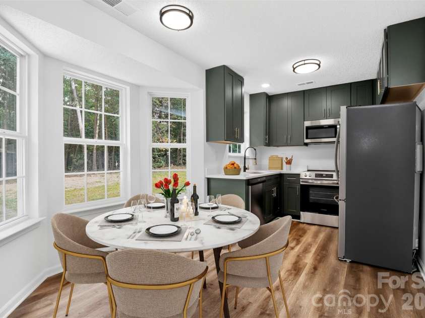 3024 Westwinds Court, Charlotte, NC 28214.  MLS# CAR4425164, YatesRealty ID 51550. Breakfast area - virtually staged