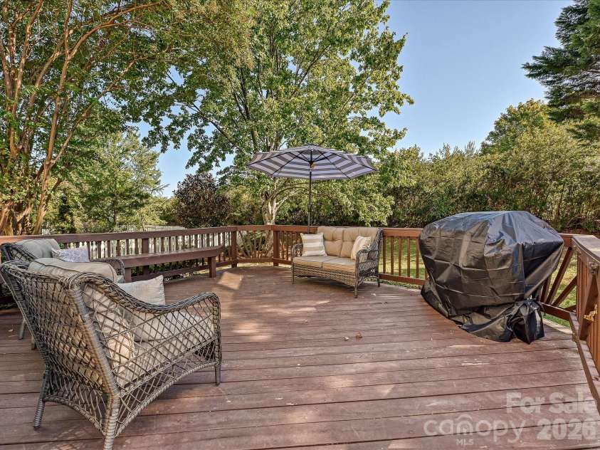 809 Celbridge Court, Charlotte, NC 28270.  MLS# CAR4425395, YatesRealty ID 51551. 