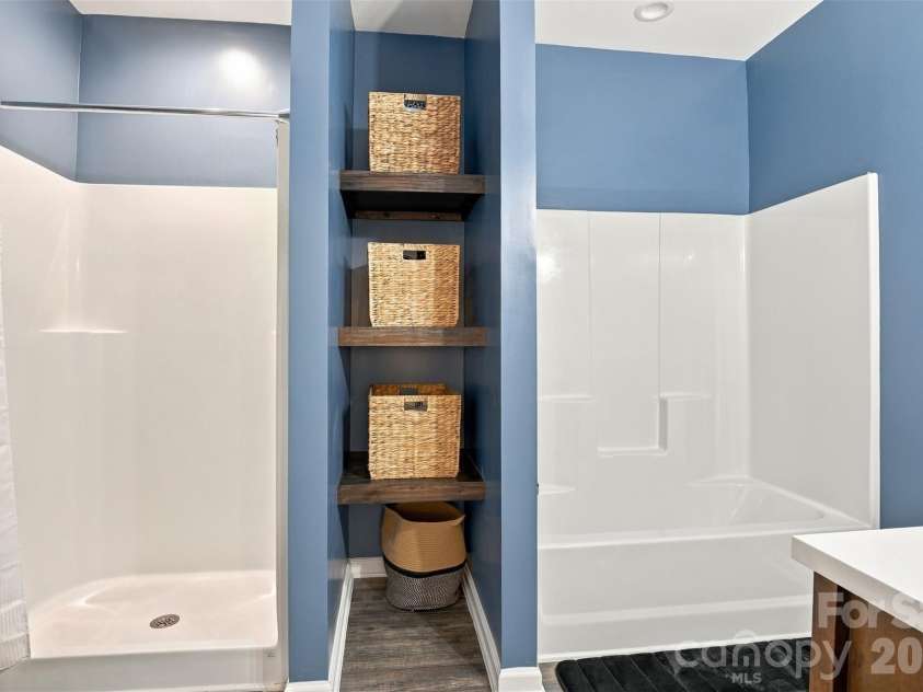 620 Murdock Road, Richburg, SC 29729.  MLS# CAR4425477, YatesRealty ID 51552. Primary Bath