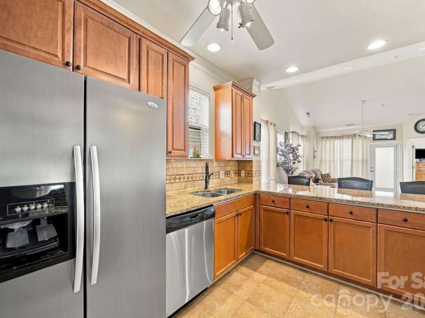 18742 Nautical Drive, Cornelius, NC 28031.  MLS# CAR4425581, YatesRealty ID 51553. 