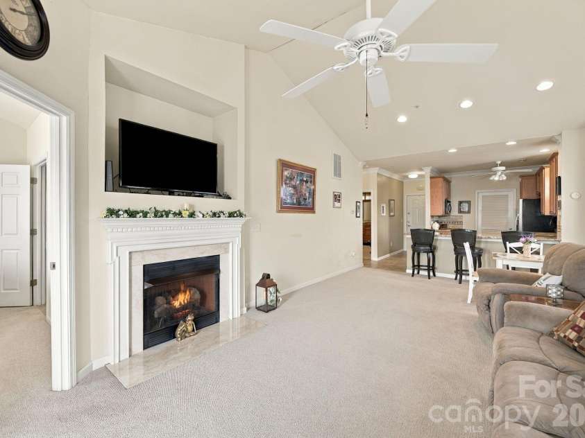 18742 Nautical Drive, Cornelius, NC 28031.  MLS# CAR4425581, YatesRealty ID 51553. 