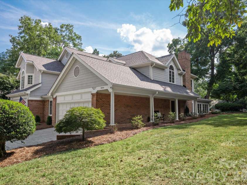 1804 Meadowood Lane, Charlotte, NC 28211.  MLS# CAR4424678, YatesRealty ID 51558. 