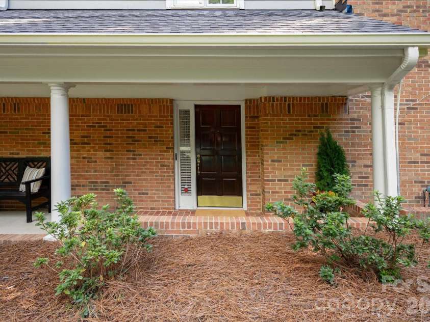 1804 Meadowood Lane, Charlotte, NC 28211.  MLS# CAR4424678, YatesRealty ID 51558. 