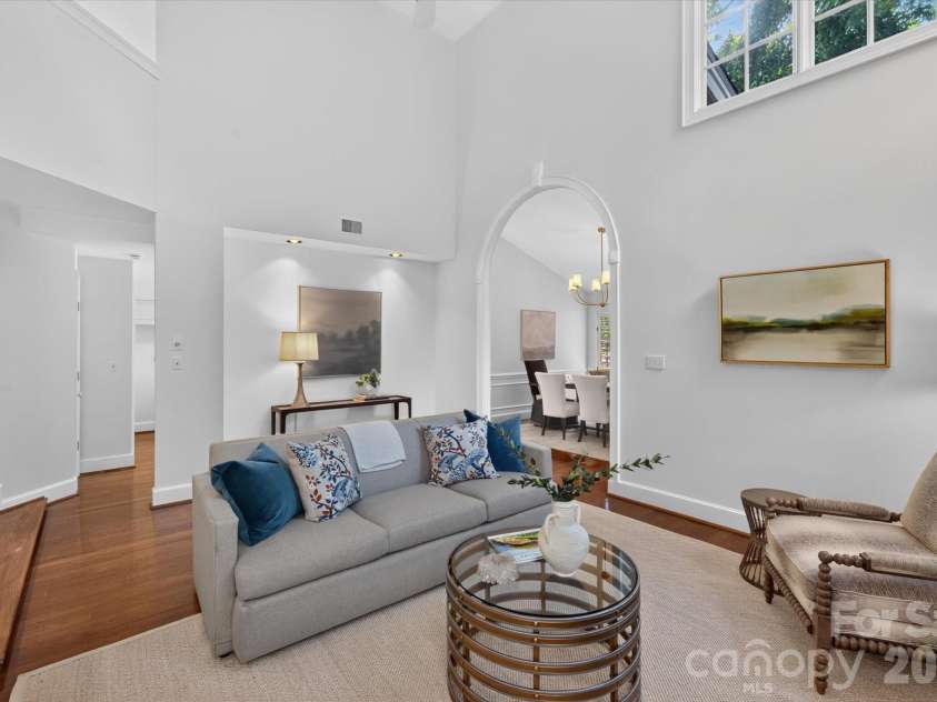 1804 Meadowood Lane, Charlotte, NC 28211.  MLS# CAR4424678, YatesRealty ID 51558. 