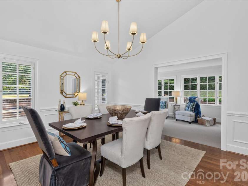 1804 Meadowood Lane, Charlotte, NC 28211.  MLS# CAR4424678, YatesRealty ID 51558. 