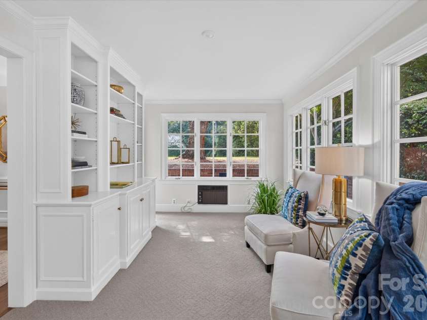 1804 Meadowood Lane, Charlotte, NC 28211.  MLS# CAR4424678, YatesRealty ID 51558. 