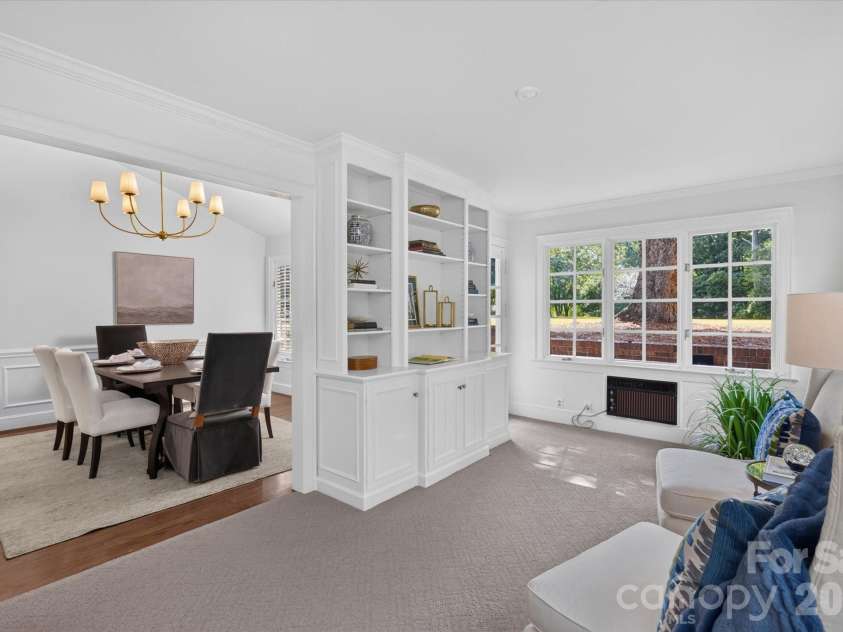 1804 Meadowood Lane, Charlotte, NC 28211.  MLS# CAR4424678, YatesRealty ID 51558. 