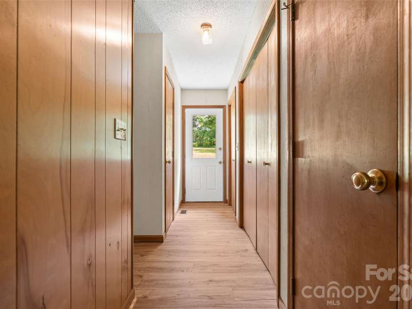 27 Windy Acres Drive, Fairview, NC 28730.  MLS# CAR4424868, YatesRealty ID 51559. 