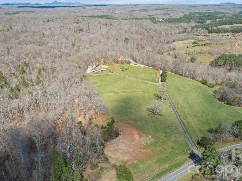 4698 Forest View Road, Blacksburg, SC 29702.  MLS# CAR4350917, YatesRealty ID 5156. 