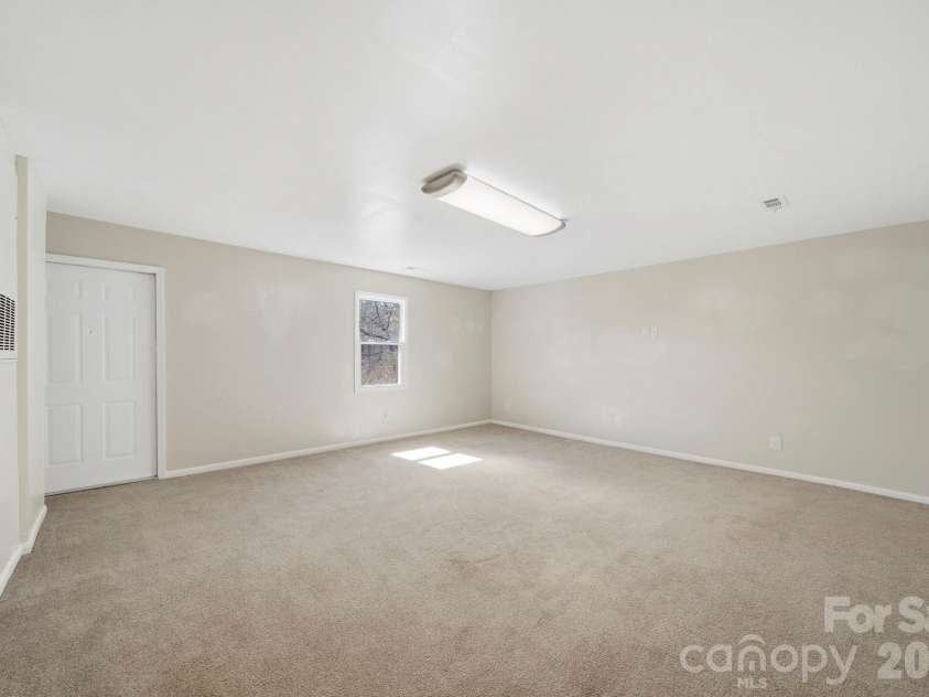 4698 Forest View Road, Blacksburg, SC 29702.  MLS# CAR4350917, YatesRealty ID 5156. 
