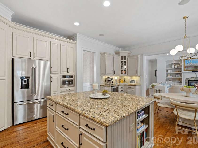 1104 Longwood Court, Matthews, NC 28104.  MLS# CAR4424764, YatesRealty ID 51561. 