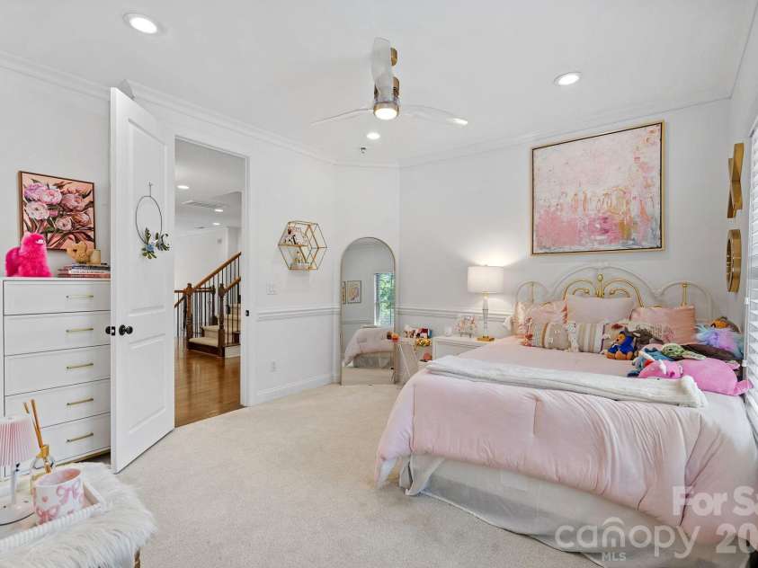 1104 Longwood Court, Matthews, NC 28104.  MLS# CAR4424764, YatesRealty ID 51561. 