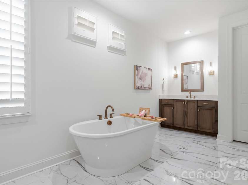 6068 Holden Court, Fort Mill, SC 29715.  MLS# CAR4424826, YatesRealty ID 51562. 