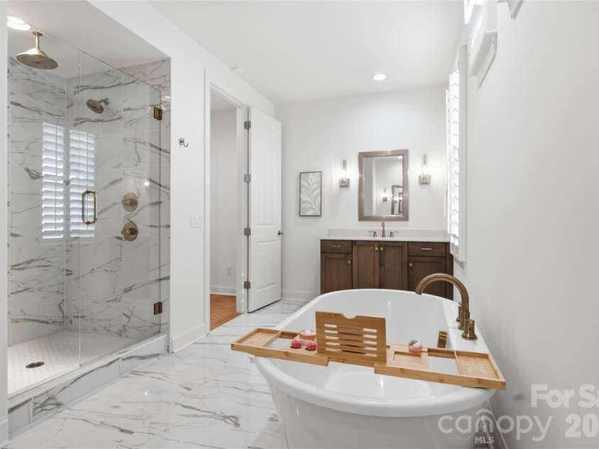 6068 Holden Court, Fort Mill, SC 29715.  MLS# CAR4424826, YatesRealty ID 51562. 