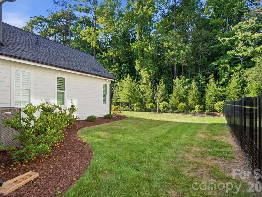 6068 Holden Court, Fort Mill, SC 29715.  MLS# CAR4424826, YatesRealty ID 51562. 