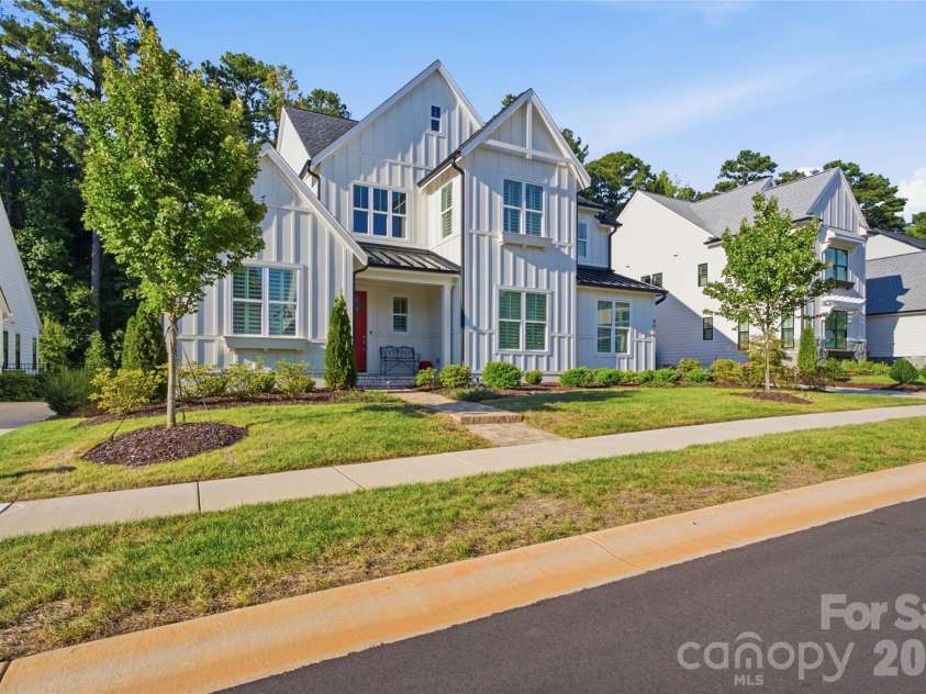 6068 Holden Court, Fort Mill, SC 29715.  MLS# CAR4424826, YatesRealty ID 51562. 