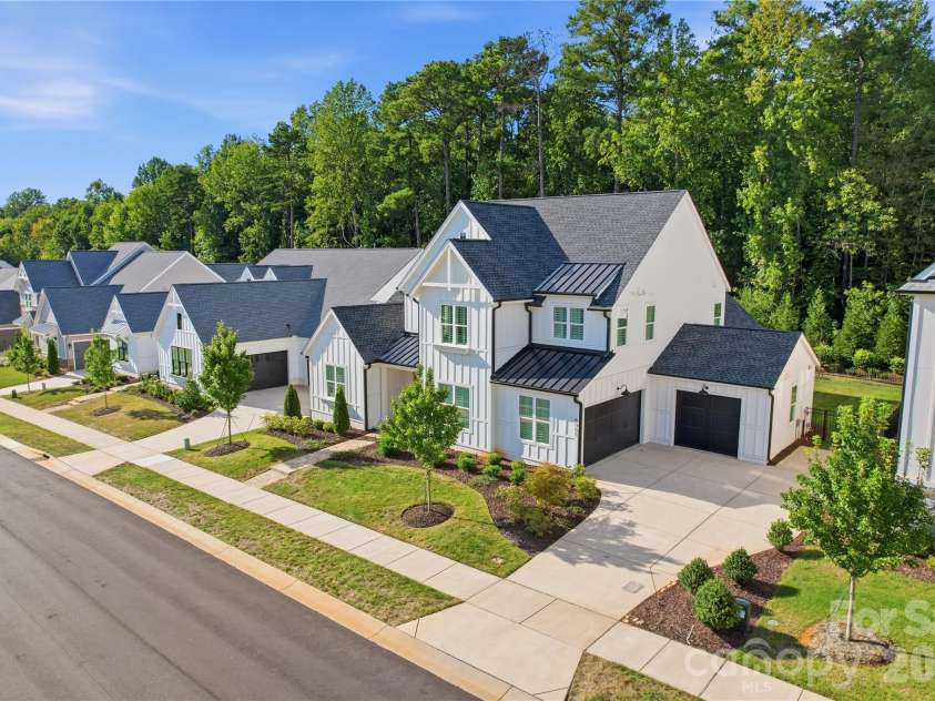 6068 Holden Court, Fort Mill, SC 29715.  MLS# CAR4424826, YatesRealty ID 51562. 