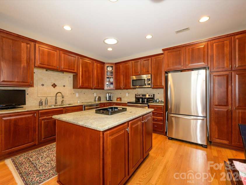 11411 Olde Turnbury Court, Charlotte, NC 28277.  MLS# CAR4424700, YatesRealty ID 51565. 
