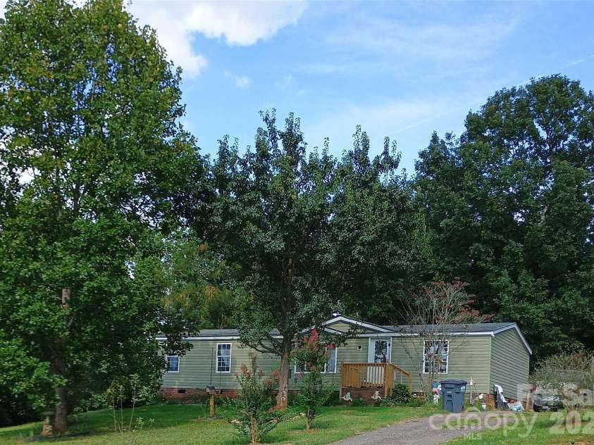 115 Anderson Acres Drive, Harmony, NC 28634.  MLS# CAR4425013, YatesRealty ID 51568. 