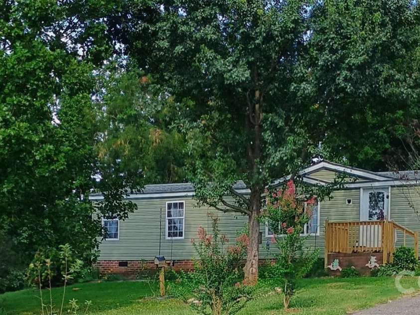 115 Anderson Acres Drive, Harmony, NC 28634.  MLS# CAR4425013, YatesRealty ID 51568. 