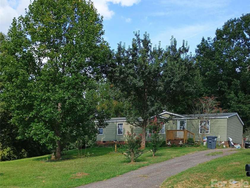 115 Anderson Acres Drive, Harmony, NC 28634.  MLS# CAR4425013, YatesRealty ID 51568. 