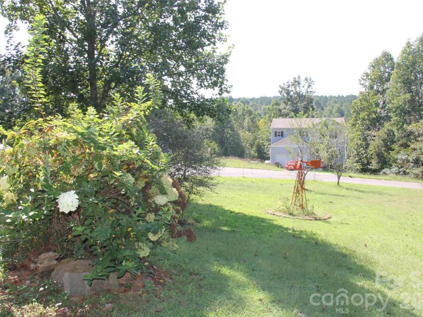 115 Anderson Acres Drive, Harmony, NC 28634.  MLS# CAR4425013, YatesRealty ID 51568. 