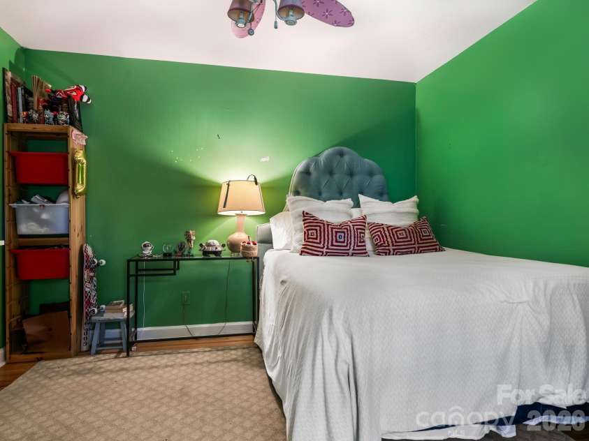 2516 Handley Place, Charlotte, NC 28226.  MLS# CAR4425043, YatesRealty ID 51569. Bedroom #3