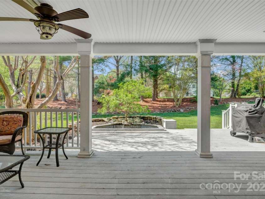 4405 3rd Street, Hickory, NC 28601.  MLS# CAR4244839, YatesRealty ID 5157. 