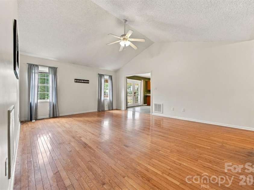 4917 Pond Court, Conover, NC 28613.  MLS# CAR4424441, YatesRealty ID 51570. 